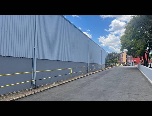 3,568M² WAREHOUSE TO LET IN PRETORIA INDUSTRIAL